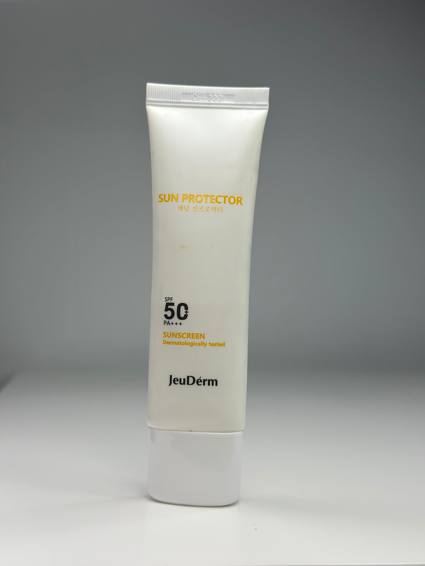 JeuDerm Sun Protector